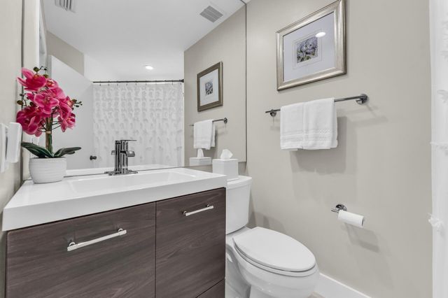 994 NW 93rd Avenue, Plantation, FL 33324
