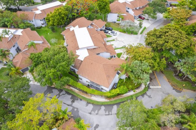 994 NW 93rd Avenue, Plantation, FL 33324