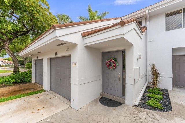 994 NW 93rd Avenue, Plantation, FL 33324