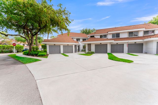 994 NW 93rd Avenue, Plantation, FL 33324