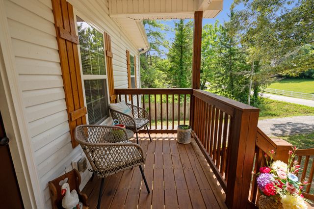 795 Lowery Ln, Mcminnville, TN 37110