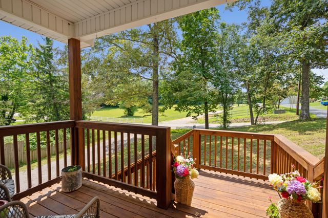 795 Lowery Ln, Mcminnville, TN 37110