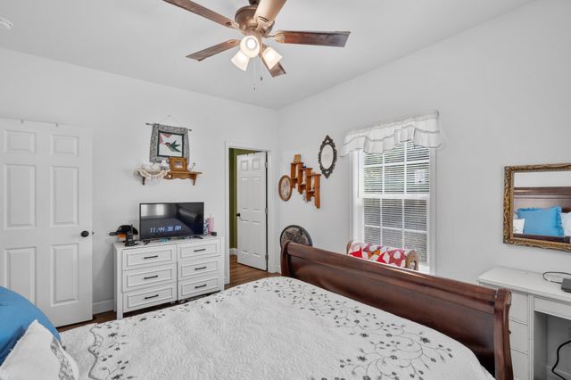 795 Lowery Ln, Mcminnville, TN 37110