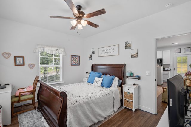 795 Lowery Ln, Mcminnville, TN 37110