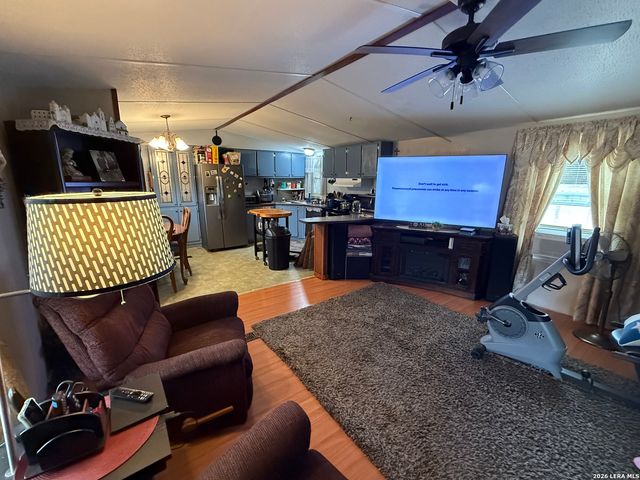 123 Frio, Bandera, TX 78003