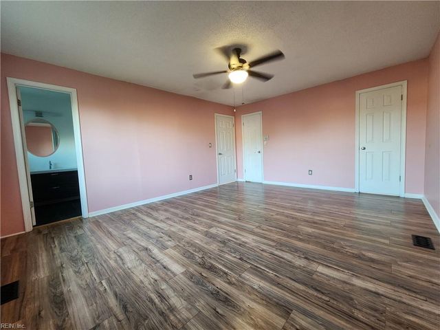 1654 Darrow ST, Virginia Beach, VA 23456