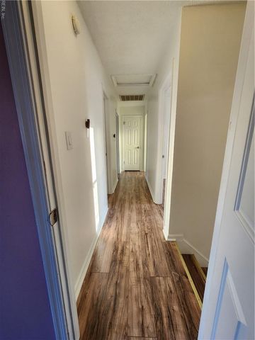 1654 Darrow ST, Virginia Beach, VA 23456