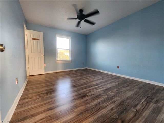 1654 Darrow ST, Virginia Beach, VA 23456