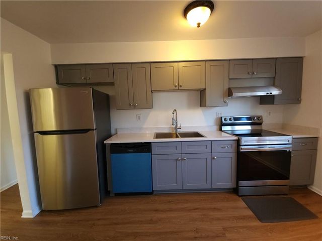 1654 Darrow ST, Virginia Beach, VA 23456