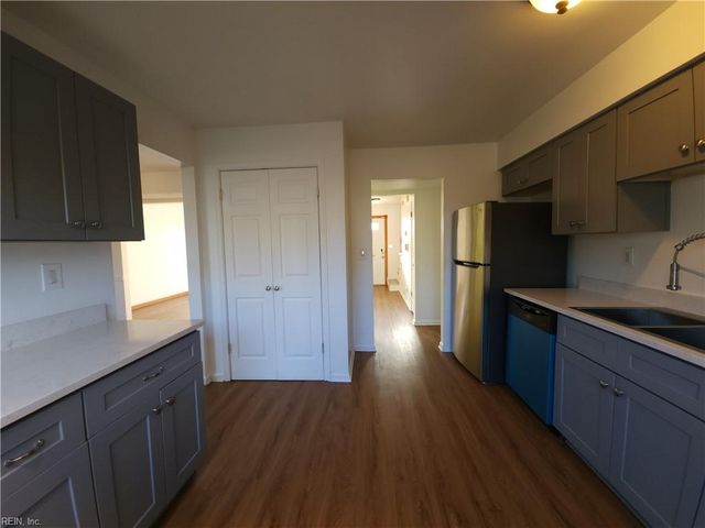 1654 Darrow ST, Virginia Beach, VA 23456