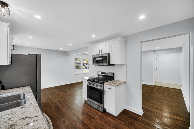 15041 Irving Avenue, Dolton, IL 60419