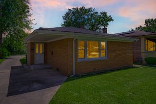 15041 Irving Avenue, Dolton, IL 60419