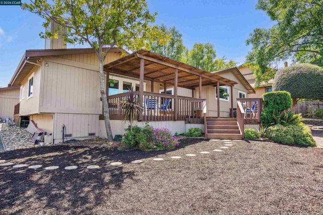 1181 Blue Lake Way, Concord, CA 94521