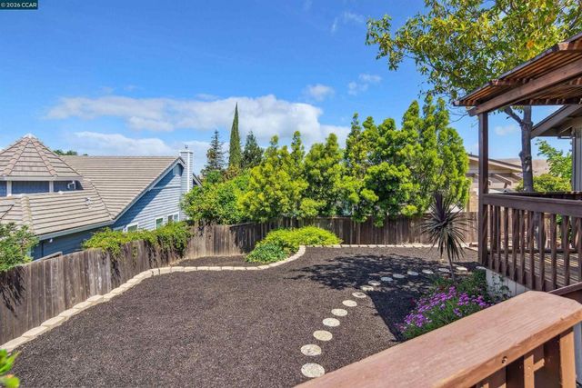 1181 Blue Lake Way, Concord, CA 94521