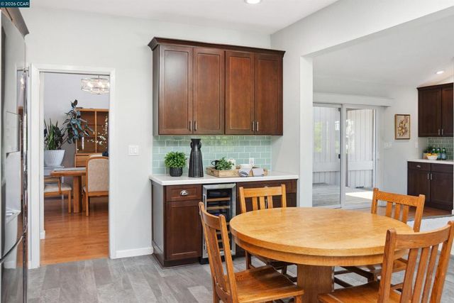 1181 Blue Lake Way, Concord, CA 94521