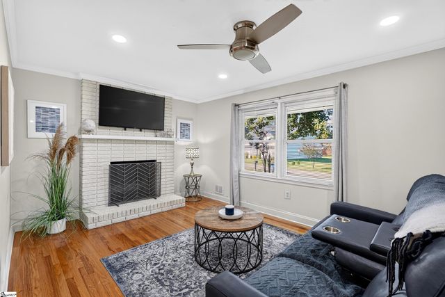 136 James Avenue, Spartanburg, SC 29385