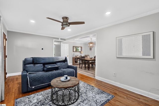 136 James Avenue, Spartanburg, SC 29385