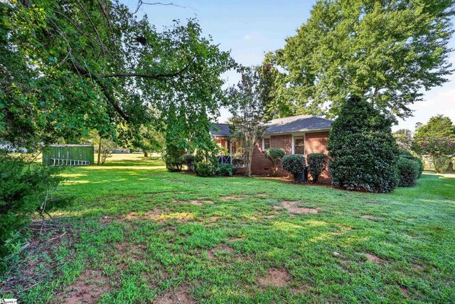 136 James Avenue, Spartanburg, SC 29385