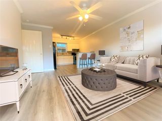 911 Byrne Street 2, Houston, TX 77009