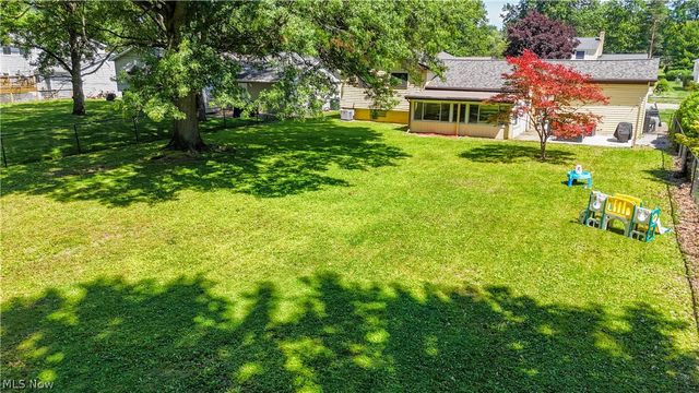 26915 Adele Lane, Olmsted Twp, OH 44138