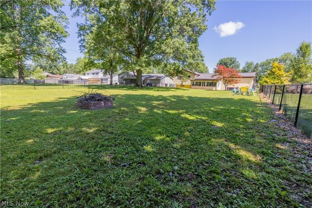26915 Adele Lane, Olmsted Twp, OH 44138