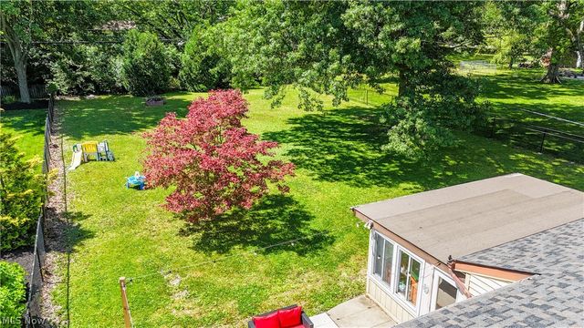 26915 Adele Lane, Olmsted Twp, OH 44138
