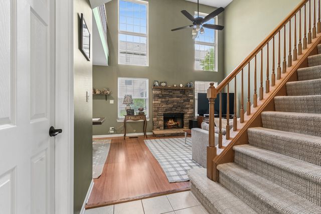205 Parkview Drive, Wauconda, IL 60084
