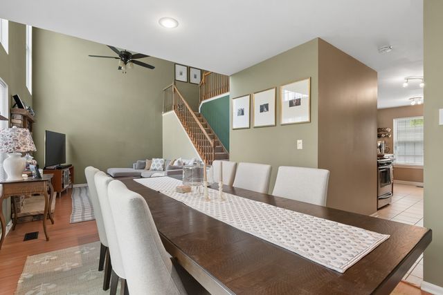 205 Parkview Drive, Wauconda, IL 60084
