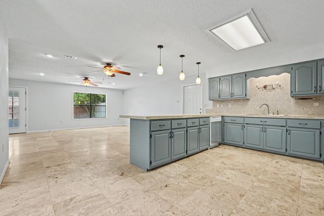 109 Oak Shores Drive, Niceville, FL 32578