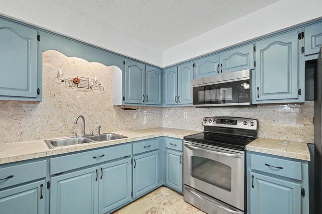 109 Oak Shores Drive, Niceville, FL 32578