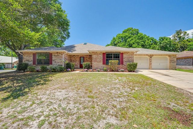 109 Oak Shores Drive, Niceville, FL 32578
