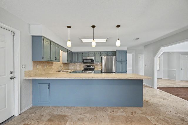 109 Oak Shores Drive, Niceville, FL 32578