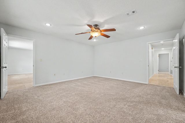 109 Oak Shores Drive, Niceville, FL 32578