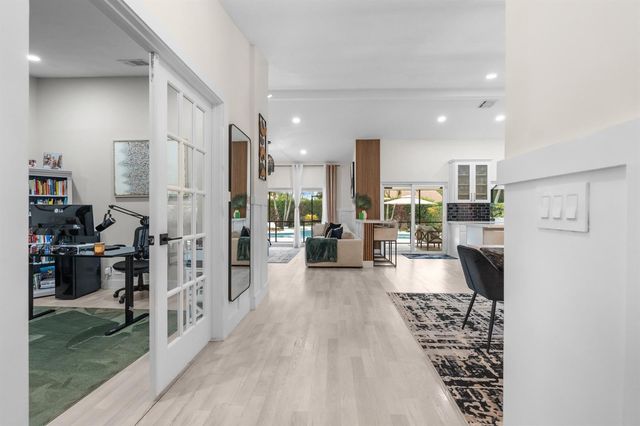 5145 NW 99TH Way, Coral Springs, FL 33076