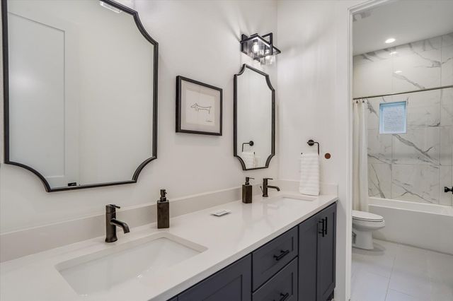 1379 Bunker Ranch BLVD, Dripping Springs, TX 78620