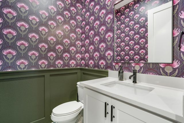 1379 Bunker Ranch BLVD, Dripping Springs, TX 78620