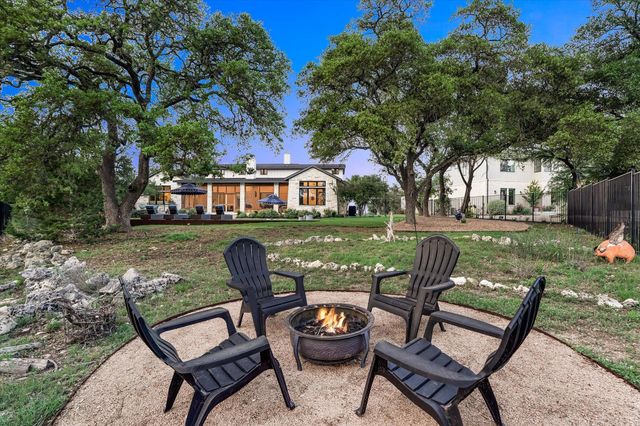 1379 Bunker Ranch BLVD, Dripping Springs, TX 78620