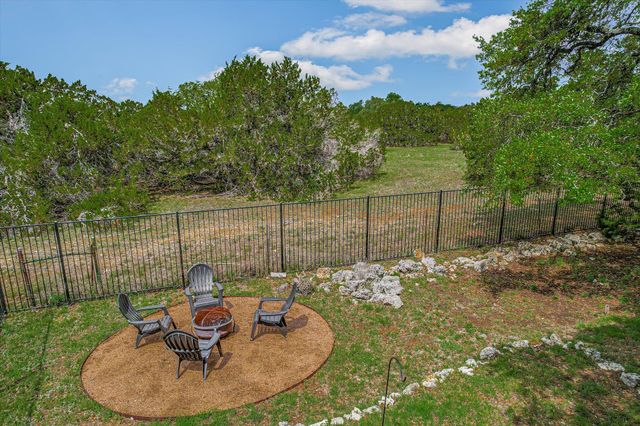 1379 Bunker Ranch BLVD, Dripping Springs, TX 78620