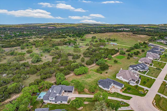 1379 Bunker Ranch BLVD, Dripping Springs, TX 78620