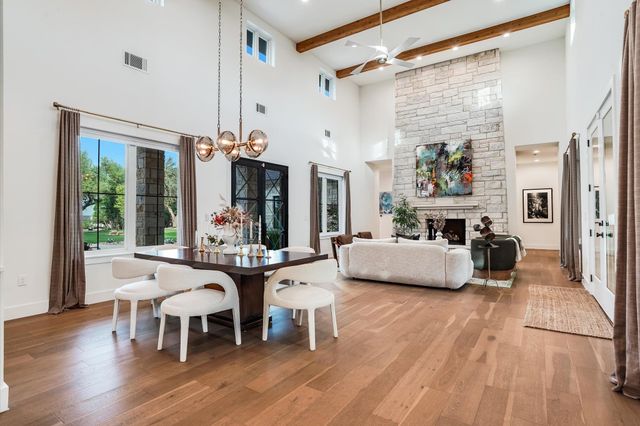 1379 Bunker Ranch BLVD, Dripping Springs, TX 78620