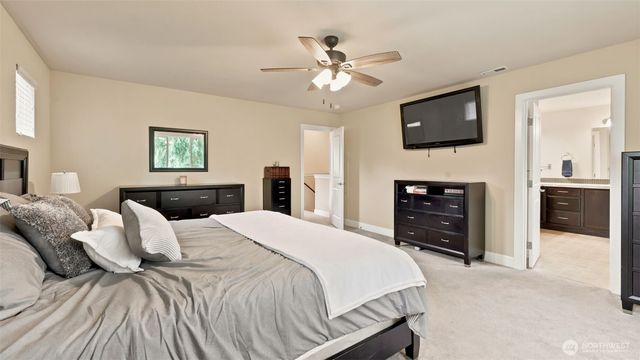 6706 Elaine Avenue SE, Auburn, WA 98092