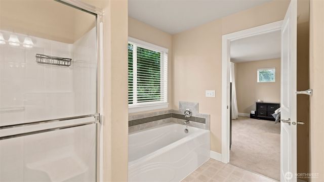 6706 Elaine Avenue SE, Auburn, WA 98092