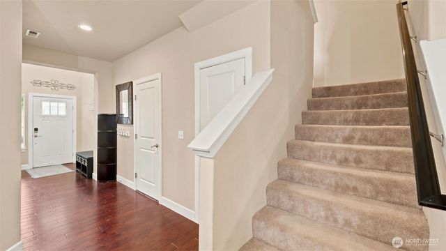 6706 Elaine Avenue SE, Auburn, WA 98092