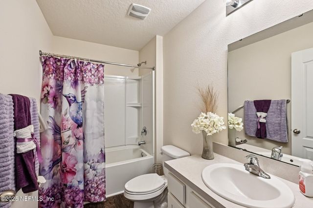 4430 WARM SPRINGS Way, Middleburg, FL 32068