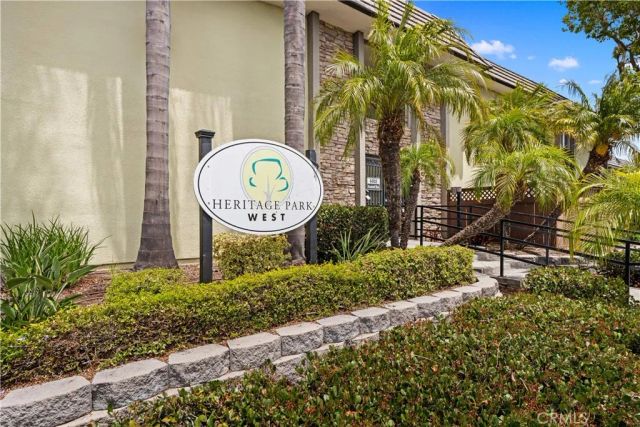 6602 Beadnell Way 22, San Diego, CA 92117