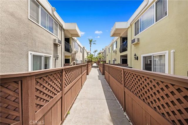 6602 Beadnell Way 22, San Diego, CA 92117