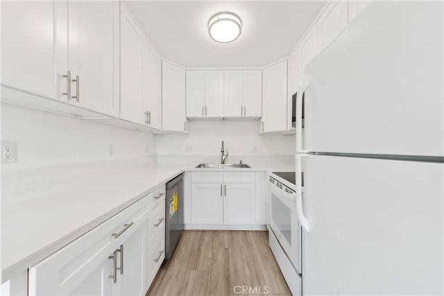6602 Beadnell Way 22, San Diego, CA 92117