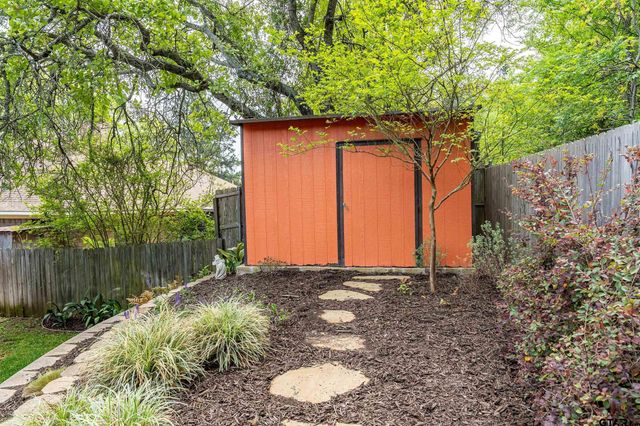 4913 Pine Knoll, Tyler, TX 75703