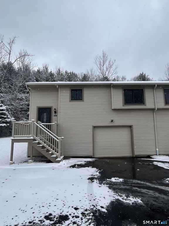 33 Baxter Road 4A, Willington, CT 06279