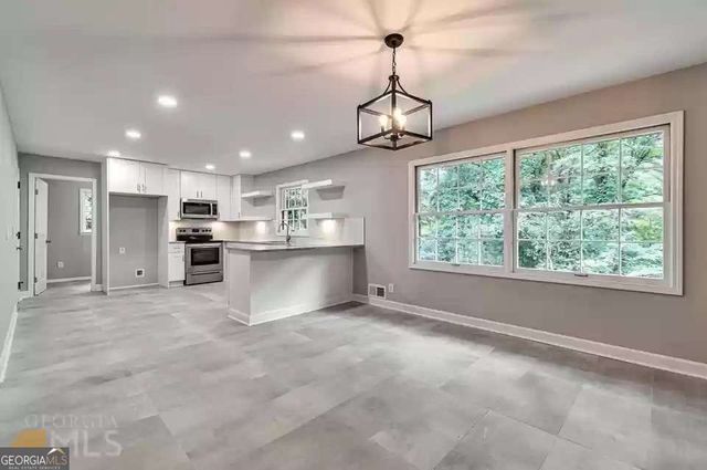 599 Holly Drive, Gainesville, GA 30501